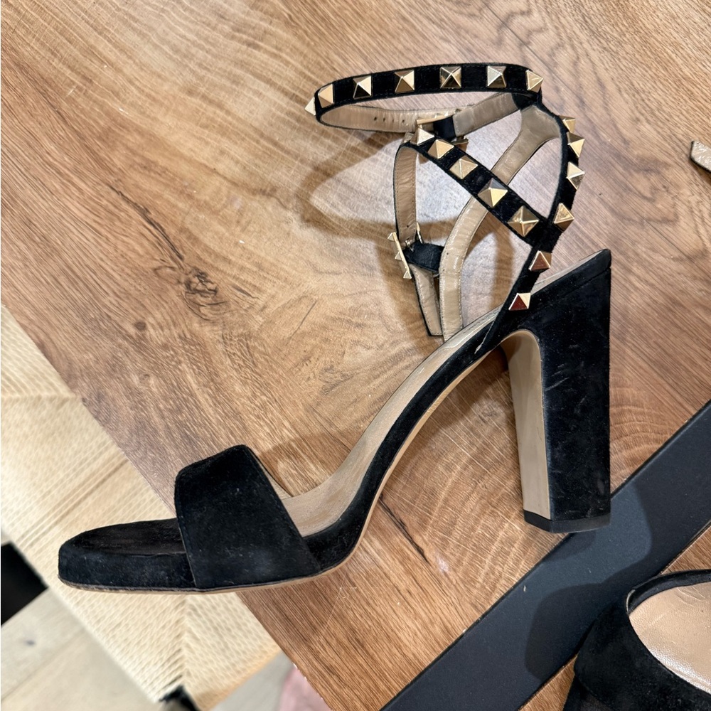 Valentino Black Heels with Chunky Heel and Studded Ankle Strap